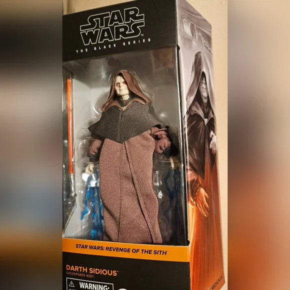 Star Wars Darth Sidious Figure, Black Series - Picture 3 of 4